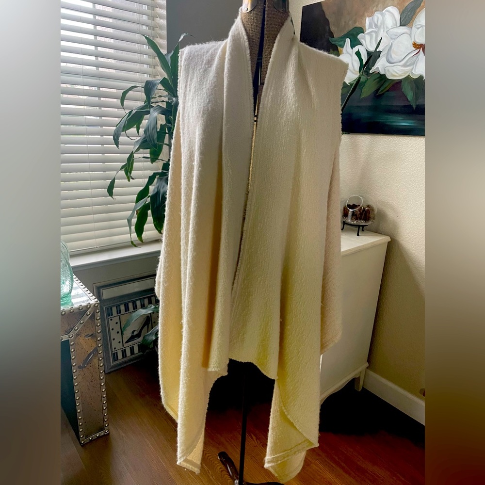 Isabel Murant sleeveless vest